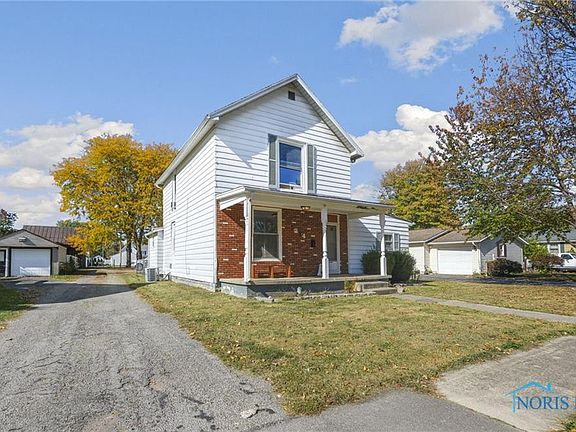 2nd image of 1214 Park St