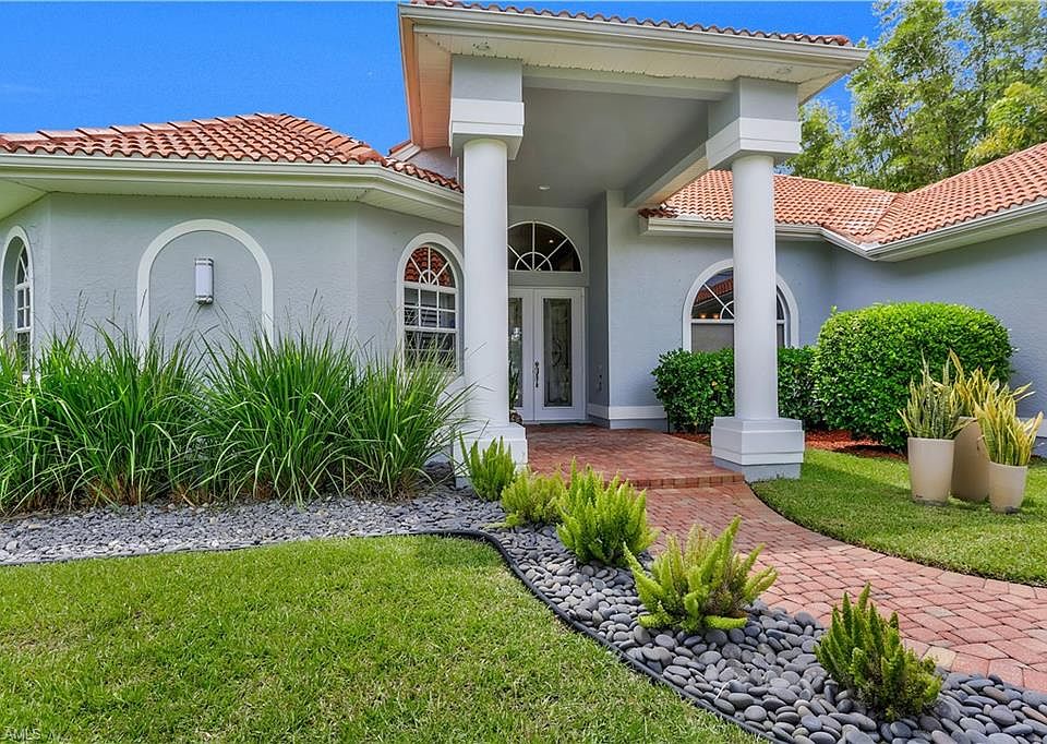 1st image of 3314 SW 1st Pl