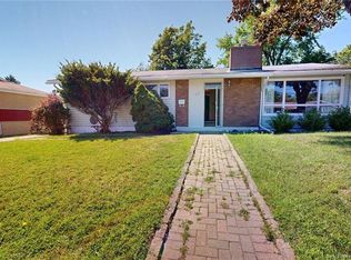 21 Bedell Ave, Saint John, NB E2K 2C1