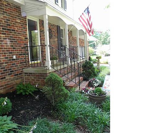2nd image of 9628 Rainbrook Dr