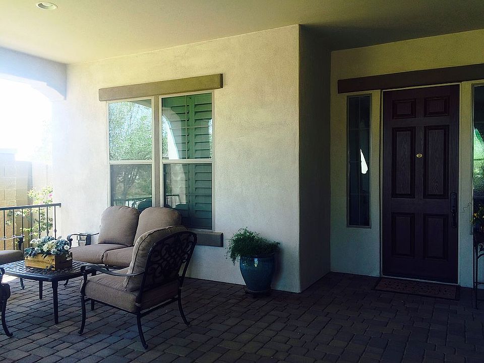 1st image of 4964 N Solana Cir