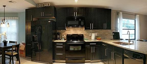 3rd image of 4200 Sandhurst Dr #4