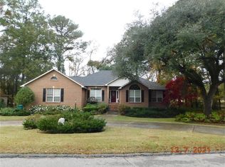 100 Live Oak Ln, Havana, FL 32333