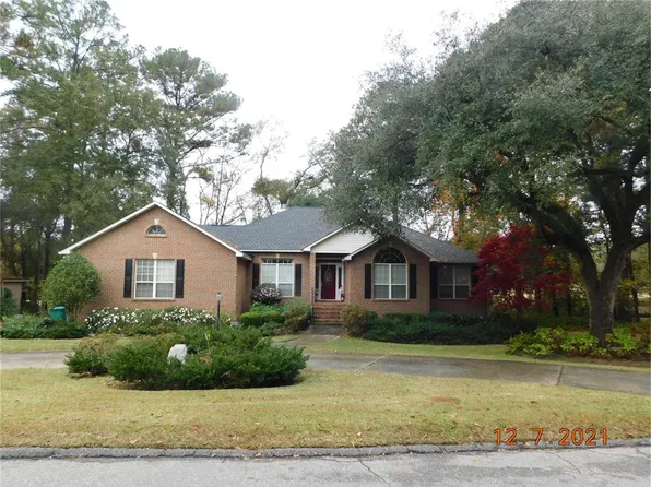 100 Live Oak Ln, Havana, FL 32333