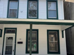 242 Chestnut St, Pottstown, PA 19464