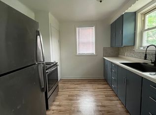 2710 Longview Ln, Madison, WI 53713