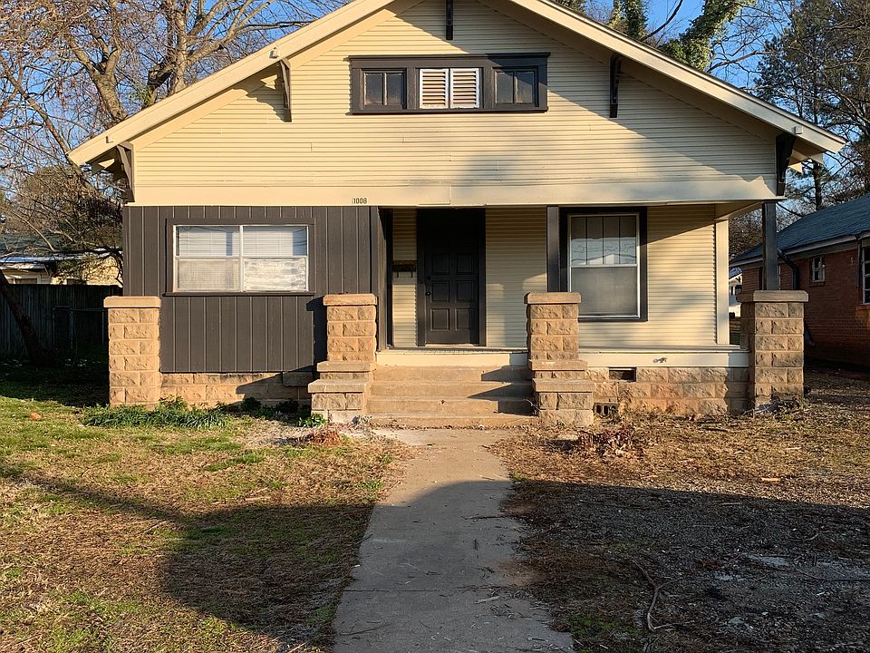 1st image of 1008 W Cherry St