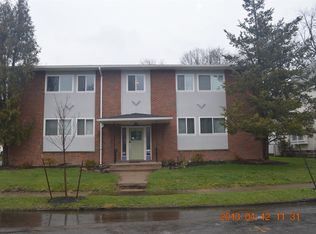 52 Stewart St, Rochester, NY 14620