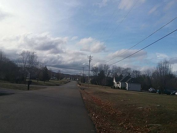 5th image of 201 Clearidge Dr