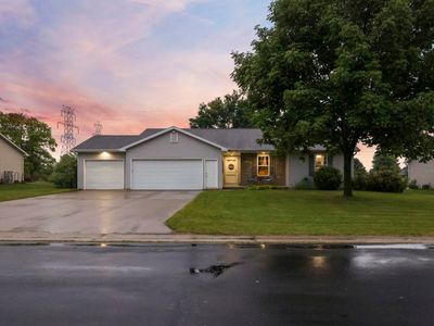 W5355 Linden Hill Dr, APPLETON, WI, 54915