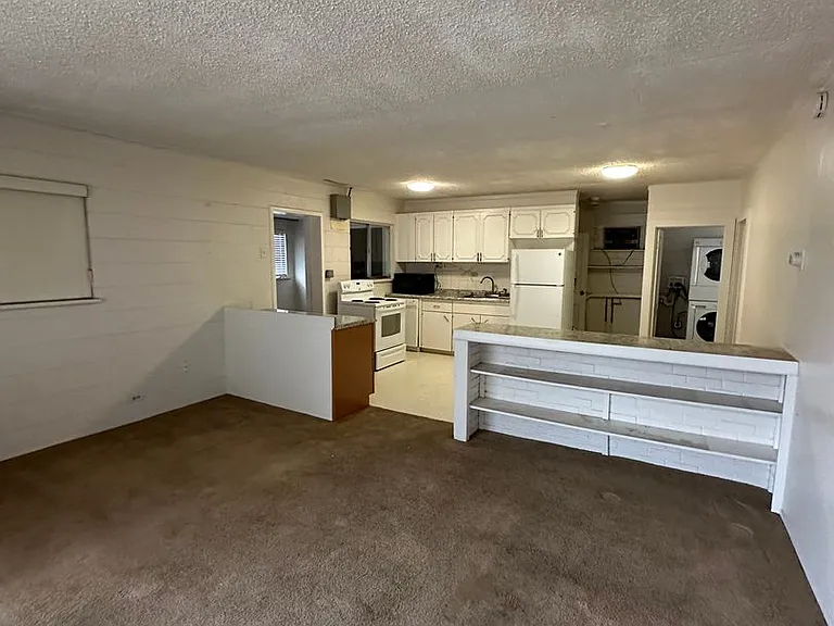 13048 N Highland Cir — Photo 3