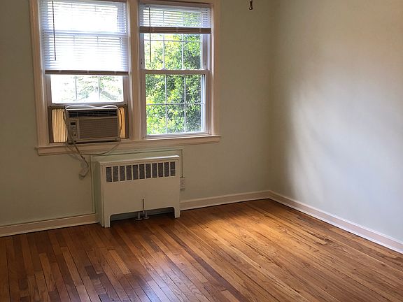 4th image of 2304 Colston Dr APT 201