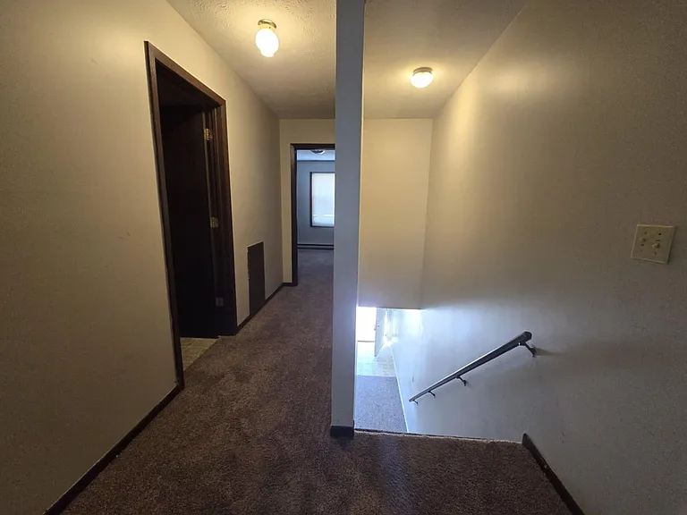 24 Paul St — Photo 13