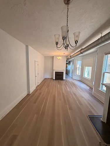128 Cohassett St #1 Photo 1