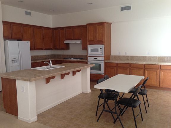4th image of 6562 Voyage Dr