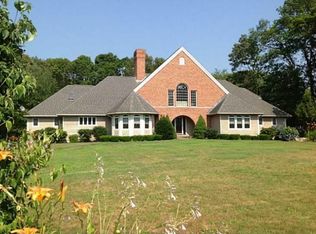 26 Highridge Rd, Westport, MA 02790