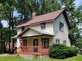 422 Juneau Ave, Mauston, WI 53948