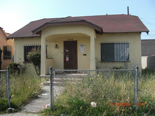 1st image of 1346 W 66th St