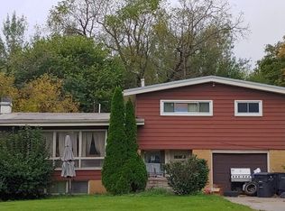 3700 30th St, Rock Island, IL 61201