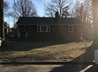 905 Russell Ave, Reidsville, NC 27320