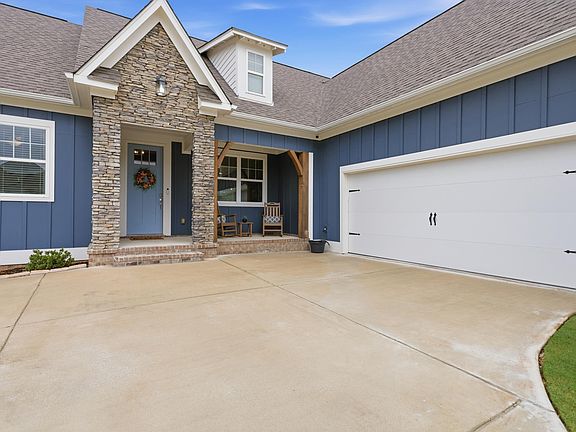 5th image of 1061 Camellia Ridge Dr