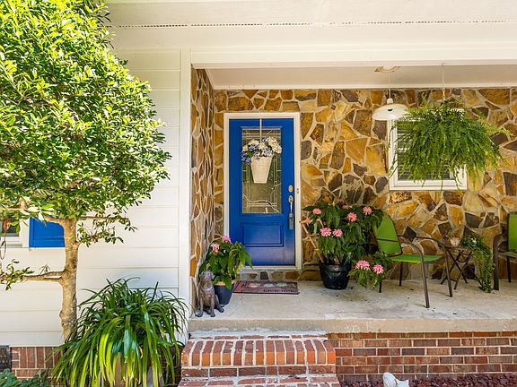 3rd image of 5230 Fern Creek Dr