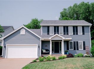 6879 Meadow Ct, West Des Moines, IA 50266