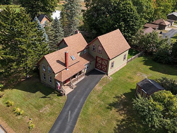3rd image of 61 Pond Road