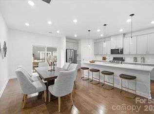 3004 Hovenweep Aly, Charlotte, NC 28217
