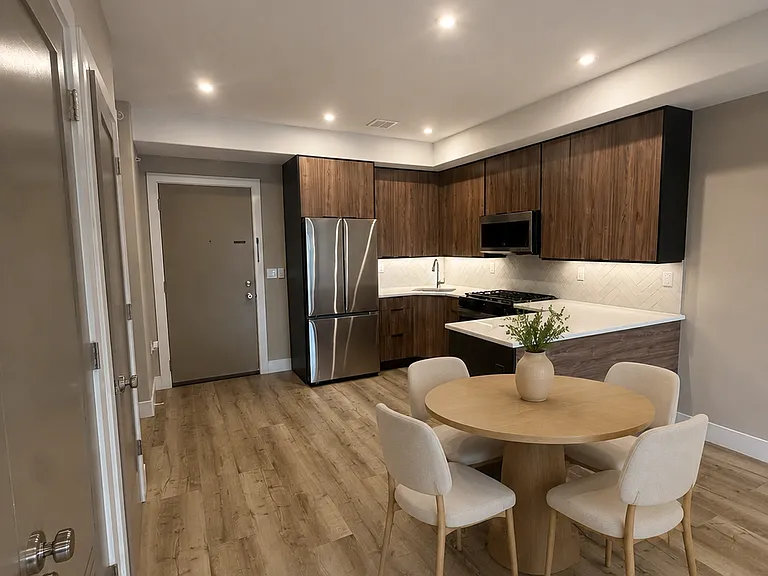 4237 Bergen Tpke #4C — Photo 3
