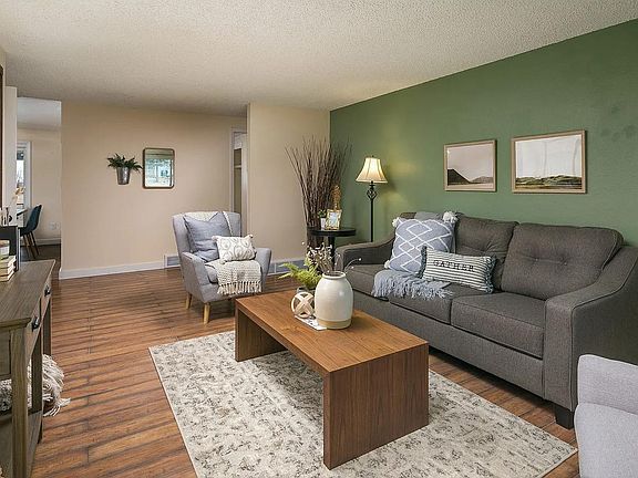 3rd image of 37094 Northwest Dr #37094