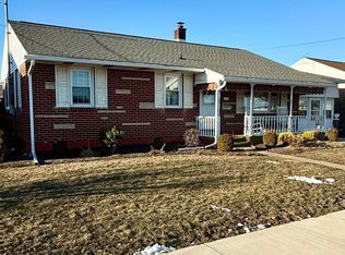 709 E 10th St, Berwick, PA 18603