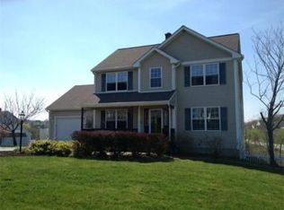 2 Sanda Cir, Pomfret Center, CT 06259