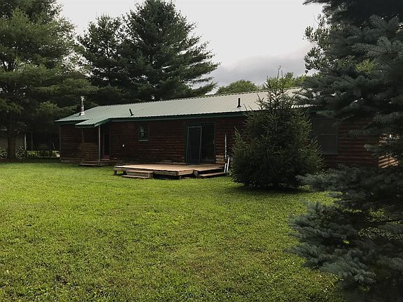 4th image of 28 Delview Ter