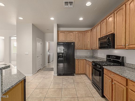 5th image of 42374 W AVELLA Drive