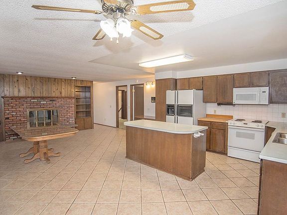 4th image of 4204 S Driftwood Dr