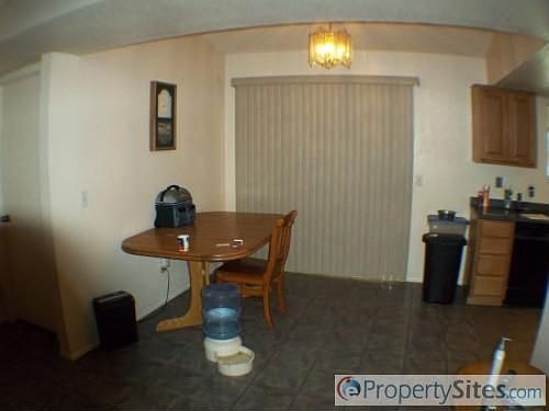 5th image of 1422 N Ironwood St