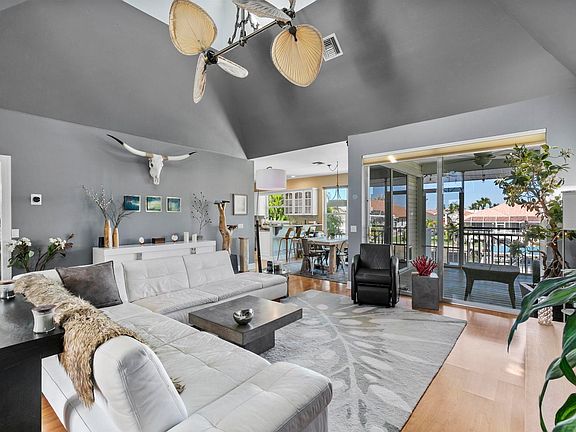 5th image of 1130 Breakwater Ct