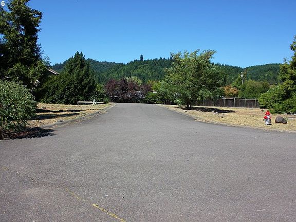 3rd image of Christel Ln