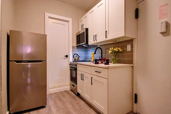 Rented by MetroNest | media 10