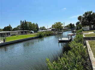 31 & 32 Sheepshead Dr, Hudson, FL 34667