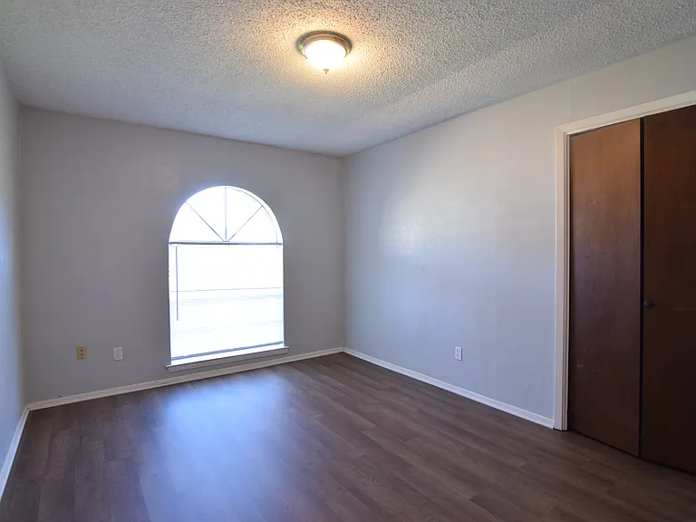 1701 Hill St — Photo 11