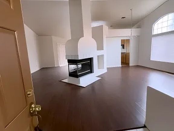 3rd image of 12293 Four Winds Way
