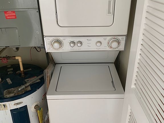 4th image of 513 S Harrison St APT F