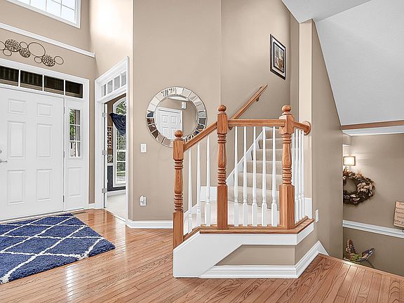 5th image of 13344 Canyon Ln NW