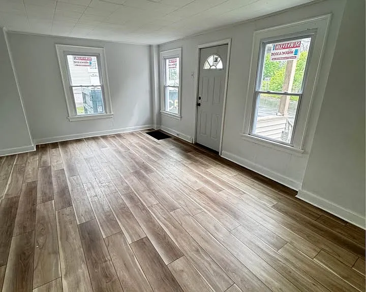 204-06 Sunset Ave #204 — Photo 9