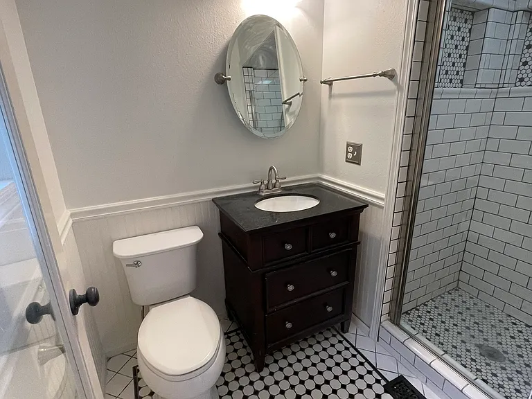 6908 SW 5th Ave — Photo 11