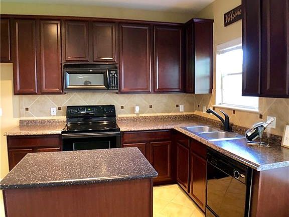 5th image of 13305 William Harrison Ct