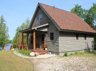 37658 S Fairview Cove Rd, Drummond Island, MI 49726