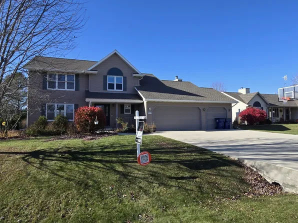 N6188 Shadybrook Ln, Sheboygan, WI 53083
